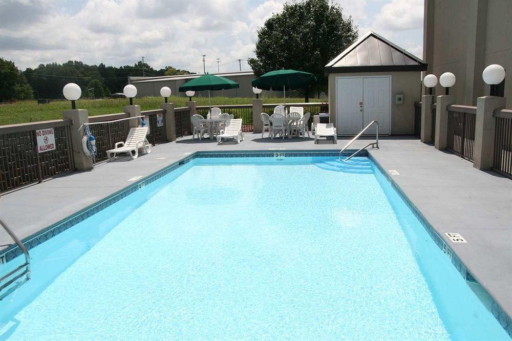 Hampton Inn Tullahoma Kültér fotó
