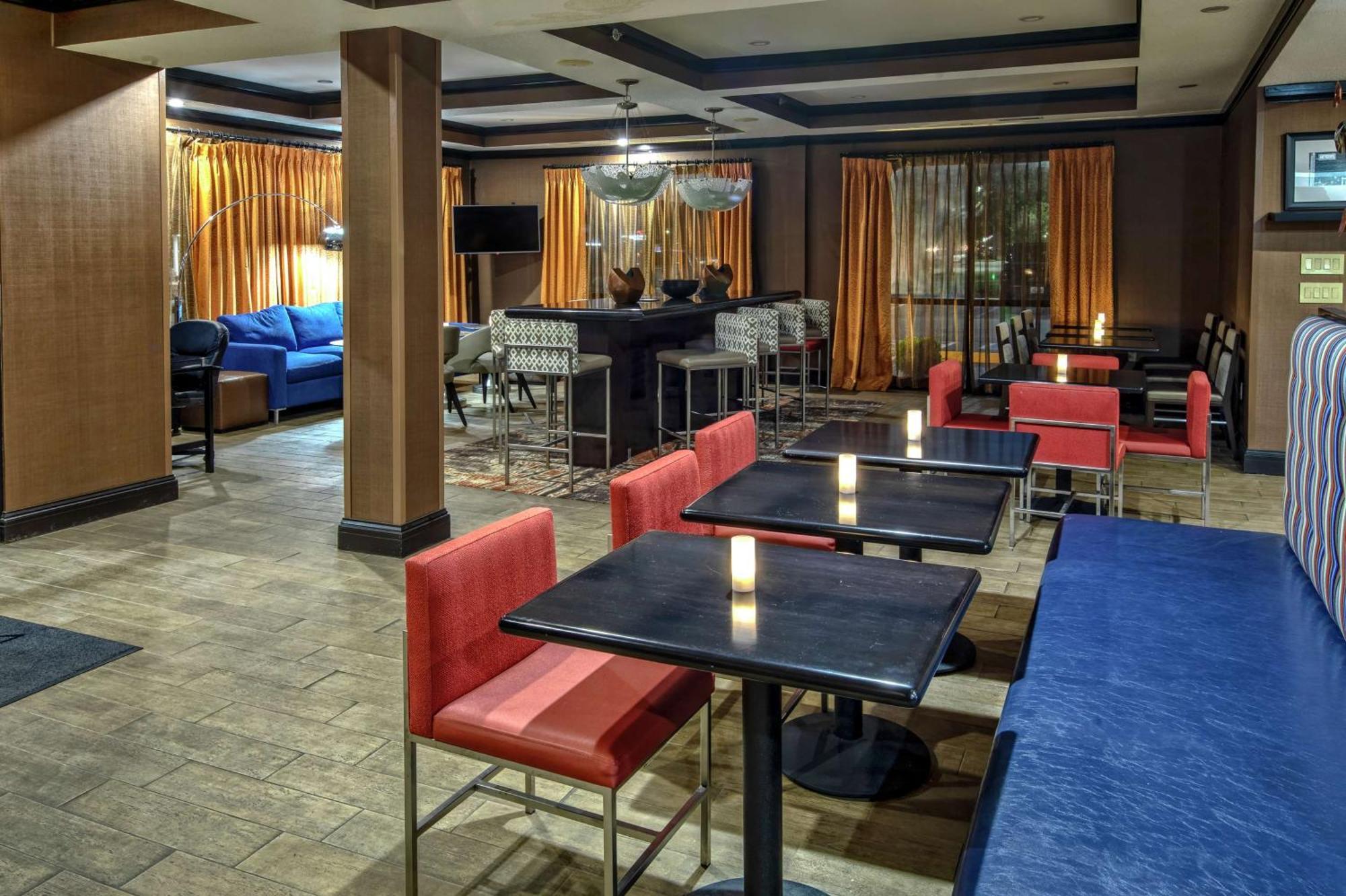 Hampton Inn Tullahoma Kültér fotó
